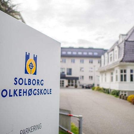 Solborg Folkehogskole Hostel Ставангер Екстериор снимка